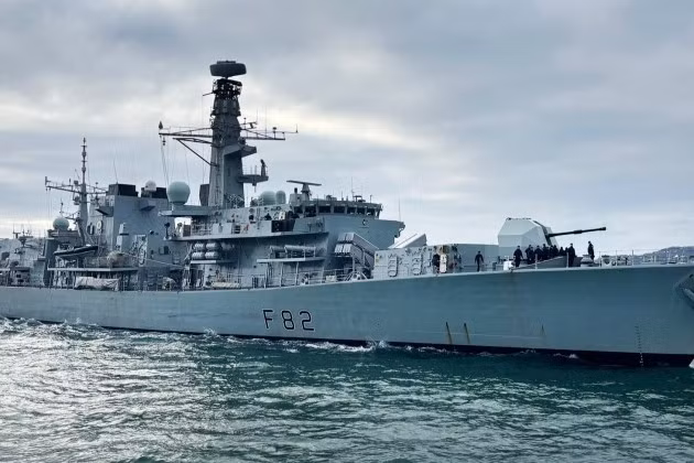 NATO truy lùng tàu ngầm đe dọa tàu sân bay USS Gerald R. Ford