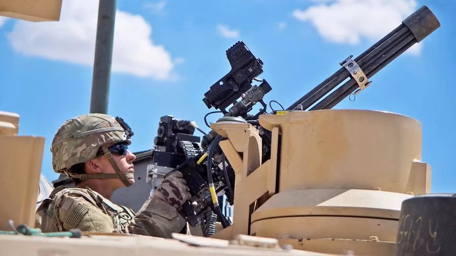 Xe tăng Abrams bắn hạ mọi UAV nhờ siêu súng máy 6 nòng M134?