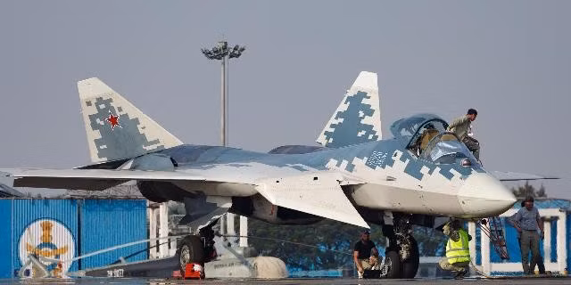 Bán thêm số lượng lớn Su-57 cho khách hàng thân thiết