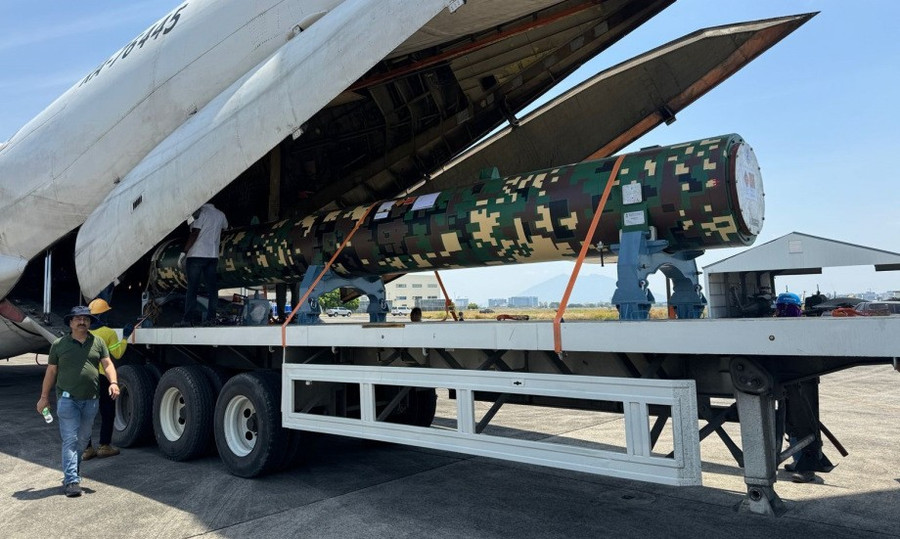 Tên lửa BrahMos xuất hiện tại Philippines