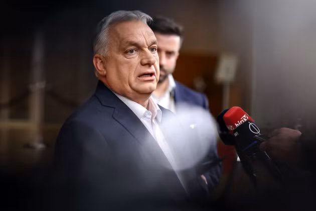 Mỹ buộc Hungary đổi lập trường, gia hạn lệnh trừng phạt