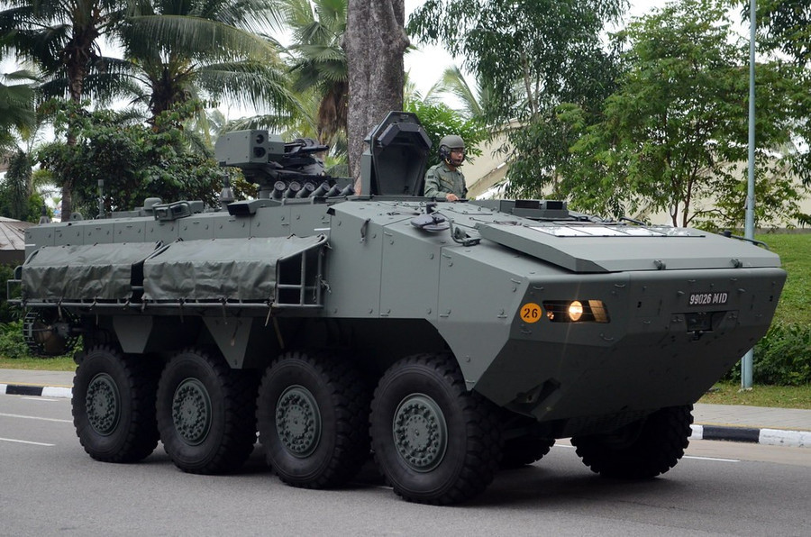 Xe bọc thép chở quân Terrex của Quân đội Singapore. 9733027428-592a43e02d-b.jpg