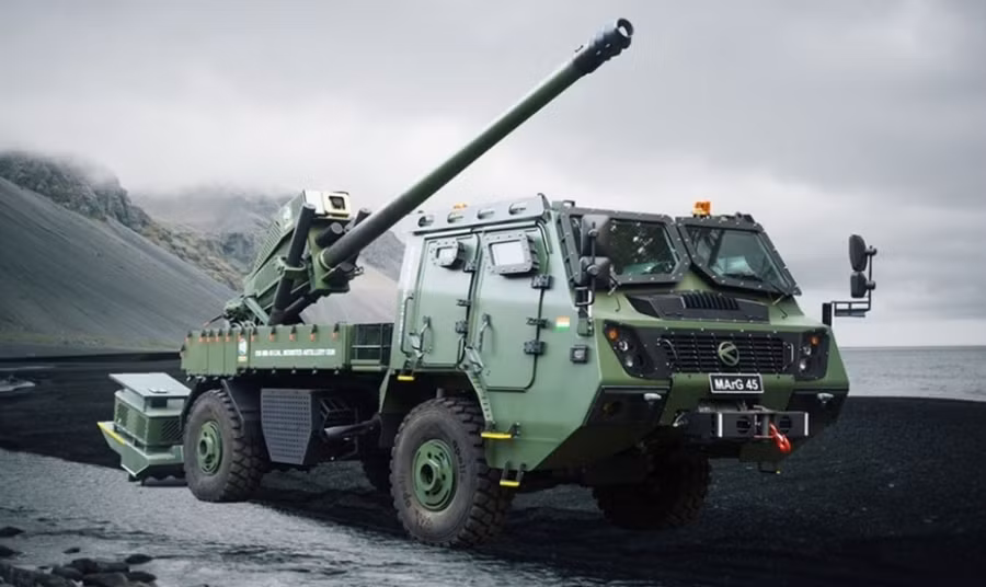 Pháo tự hành hạng nhẹ độc đáo trên khung gầm 4x4 ra mắt tại IDEX-2025