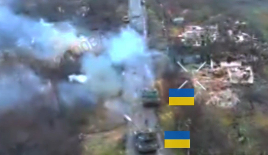 2 xe tăng của Lữ đoàn Sắt tiến hành cuộc càn quét ở vùng Kharkiv