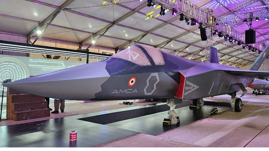Ấn Độ khẳng định tiêm kích AMCA đã vượt mặt Su-57