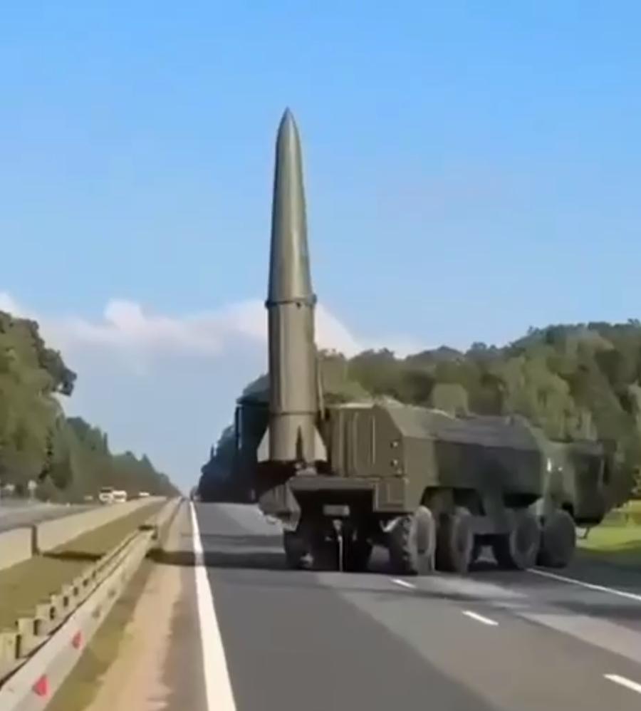 Tên lửa Iskander-M tại Kaliningrad đặt Warsaw trong khu vực tấn công