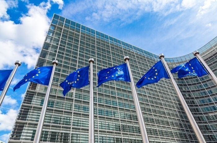 Mỹ muốn châu Âu áp thuế lên hàng hóa Trung Quốc. vna-potal-thue-quan-cua-my-eu-xac-nhan-tam-dung-cac-bien-phap-dap-tra-7972382.jpg