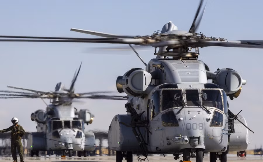 Mỹ ký hợp đồng mua động cơ trị giá... 1,42 tỷ USD cho trực thăng đắt hơn F-35