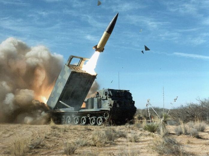 Mỹ thừa nhận ATACMS, F-16 và Abrams vô dụng ở chiến địa