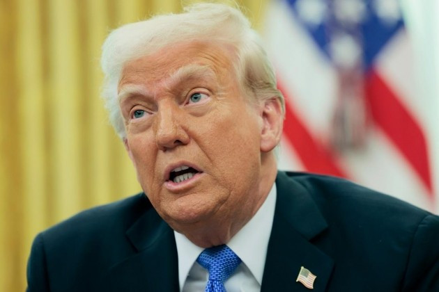 Tổng thống Mỹ Donald Trump muốn giảm nhẹ lệnh trừng phạt với khách hàng mua dầu thô của Nga. 347495321970805.jpg