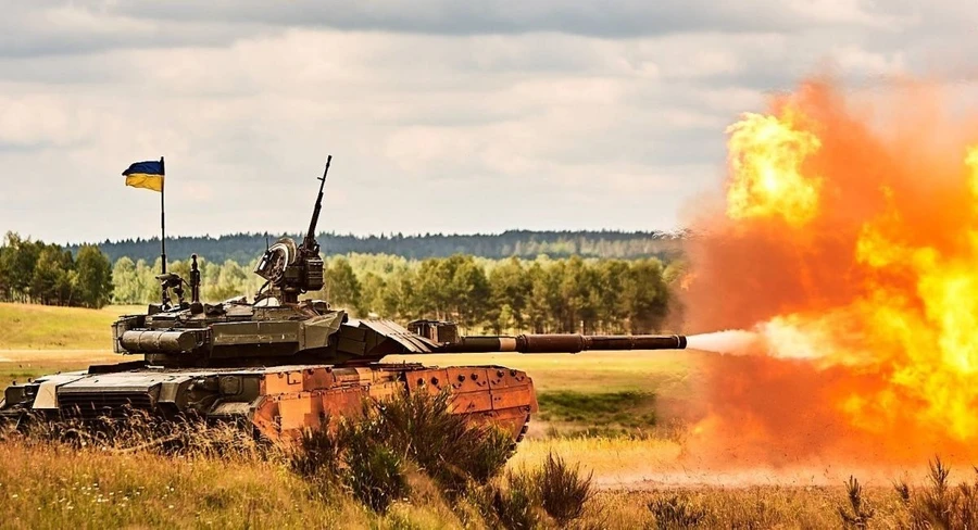 Ý tưởng độc đáo khi T-80 mang tháp pháo T21 của Leclerc