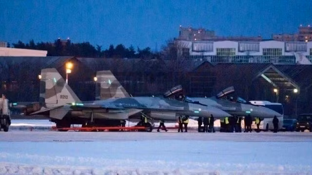 Photo-showing-an-Iranian-Su-35s-has-caused-a-flurry-on-the-web.jpg