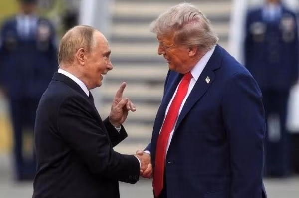 Báo Pháp: Điểm yếu lớn của NATO chính là ông Donald Trump