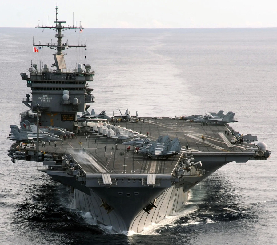 Tàu sân bay hạt nhân USS Enterprise (CVN-65) khi còn hoạt động. cvn-65-photo-070.jpg