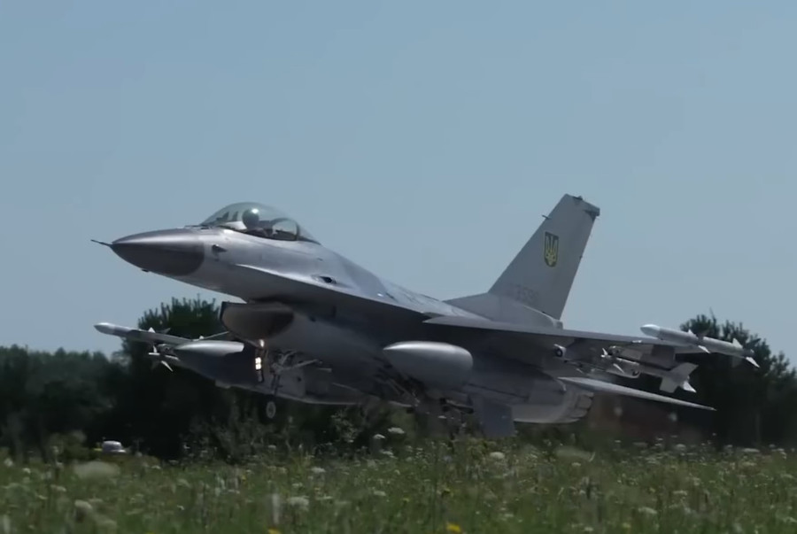 Tiêm kích F-16 Ukraine bắt đầu được sử dụng để tấn công mục tiêu mặt đất