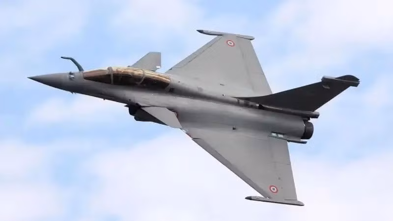 Eurofighter và Rafale không thể bảo vệ Ba Lan khỏi 'bầy đàn' Geran-2
