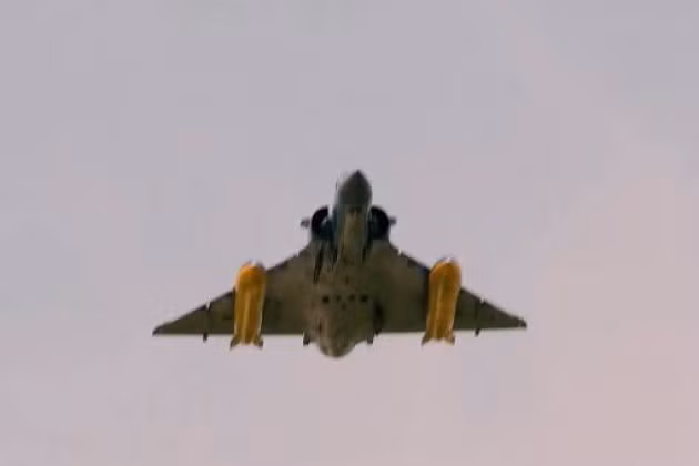 Tiêm kích Mirage 2000-5F lần đầu mang tên lửa SCALP tham chiến