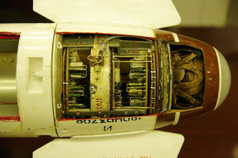 ich-gsn-u-navchalnomu-rozriznomu-maketi-rakety-r-60-foto-z-vidkrytyh-dzherel.jpg