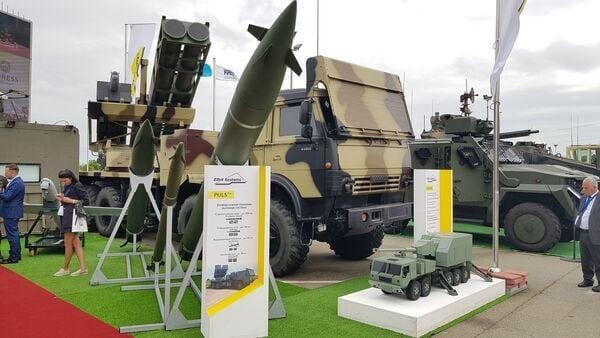 Tổ hợp PULS từ Elbit Systems trên khung gầm KAMAZ trong Triển lãm ADEX 2022. 0d7688c6ced5b7d1.jpg