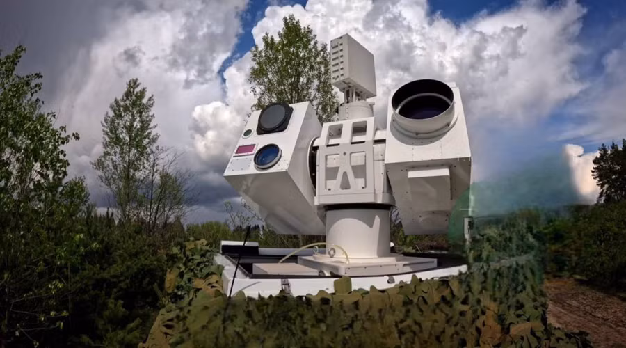 Tiếp nhận hệ thống phòng không laser tối tân Silent Hunter