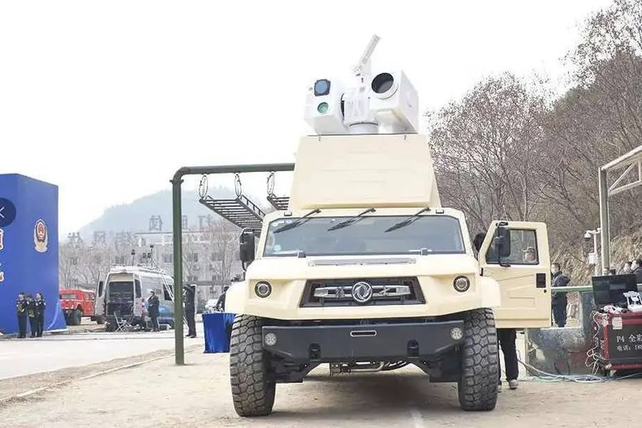 Hệ thống vũ khí laser Silent Hunter của Trung Quốc. photo-2025-05-30-21-39-56-2.jpg