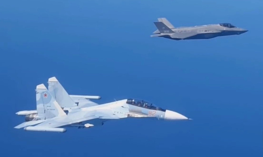 Yếu tố quyết định kết quả cuộc chiến giữa Su-27 và F-35 trên bầu trời Baltic