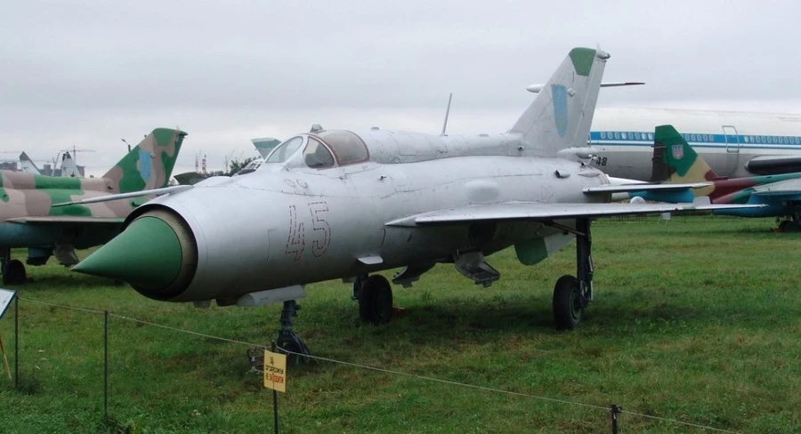 MiG-21 loại biên sẽ được hoán cải hàng loạt thành tên lửa hành trình đối đất?