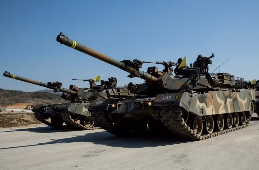 Kíp lái xe tăng K1 Hàn Quốc phải chịu đựng cái nóng kỷ lục