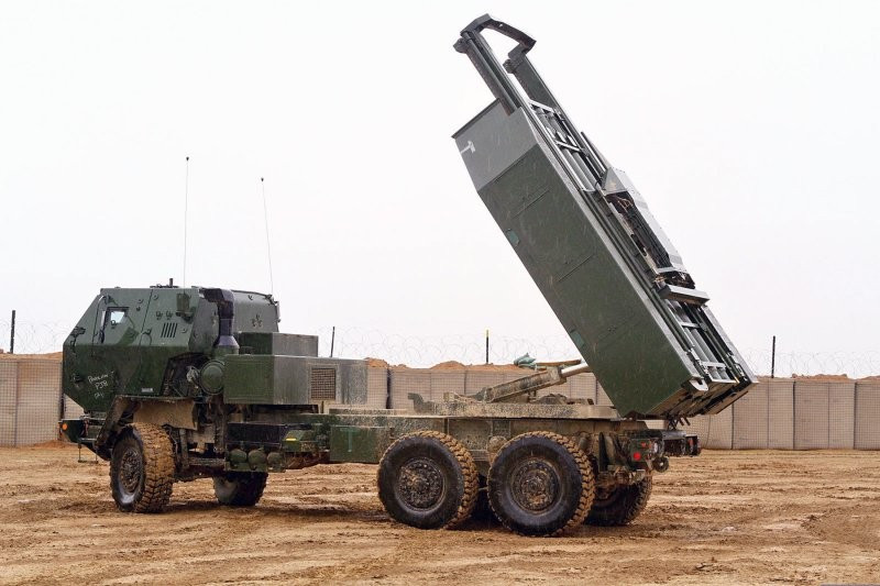 an-m142-high-mobility-artillery-rocket-system-himars-launcher-prepares-to-fire-during-a-dry-fire-drill-by-us-marines-at-forward-operating-base-edinburgh-afghanistan-feb-120226-m-xz121-034-3e9.jpg