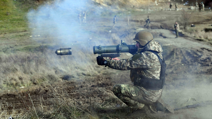 Súng phun lửa nhiệt áp RPV-16 của Ukraine. polish-20221202-133854002.png