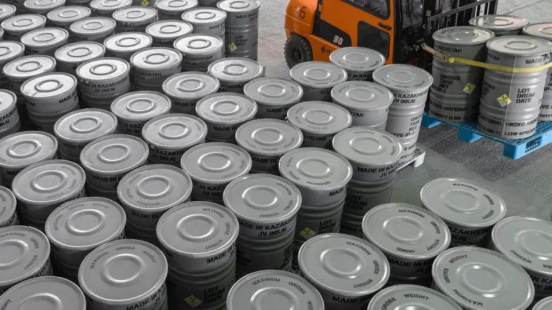 1.000 tấn uranium của Niger được đưa tới Nga gây ra báo động ở Paris