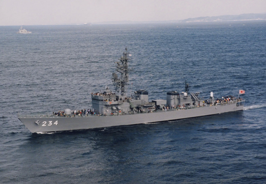 Tàu khu trục hộ tống Tone lớp Abukuma. zavantazhennya-4.jpg