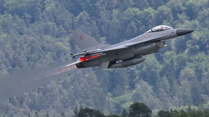 Tiêm kích F-16 tham chiến được hỗ trợ trực tiếp từ mạng chiến thuật NATO?