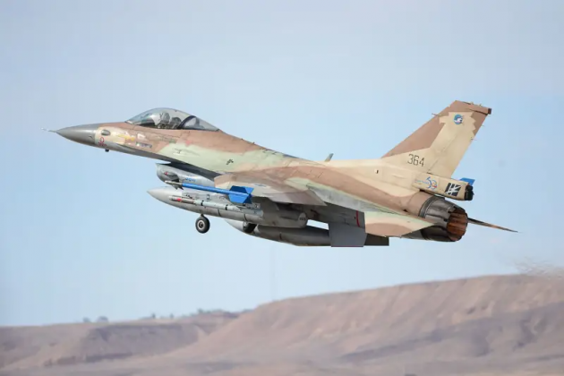 Anh sẵn sàng hỗ trợ các hoạt động quân sự của Israel trong tương lai? israeli-f-16c-takes-off-from-ovd.png