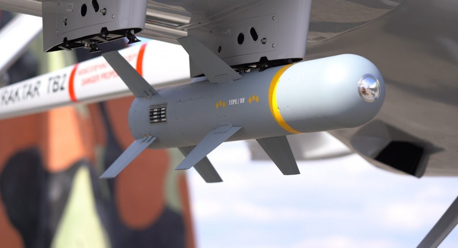 Bom lượn MAM-L trang bị cho UAV Bayraktar TB2. 54a68a6c3484cefc.jpg