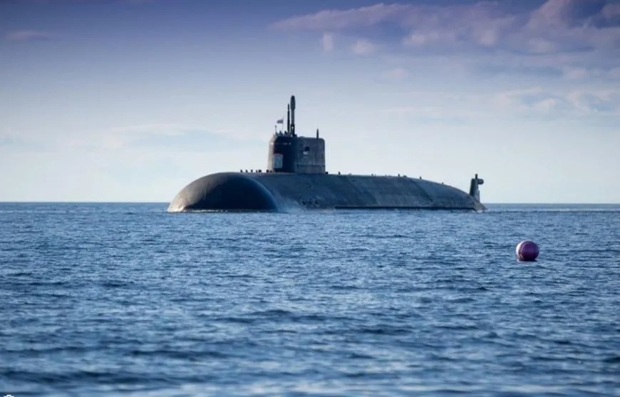 Tàu ngầm lớp Varshavyanka hoạt động gần Anh 'chưa từng có' 