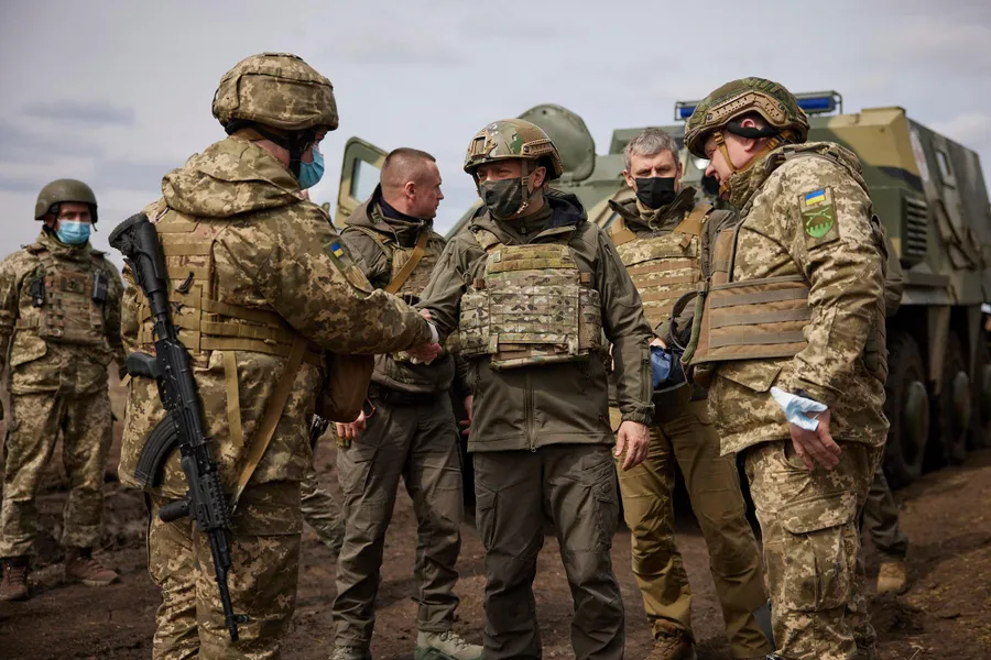 NATO chuẩn bị sẵn phương án 'hỗ trợ Ukraine mà không cần Mỹ'