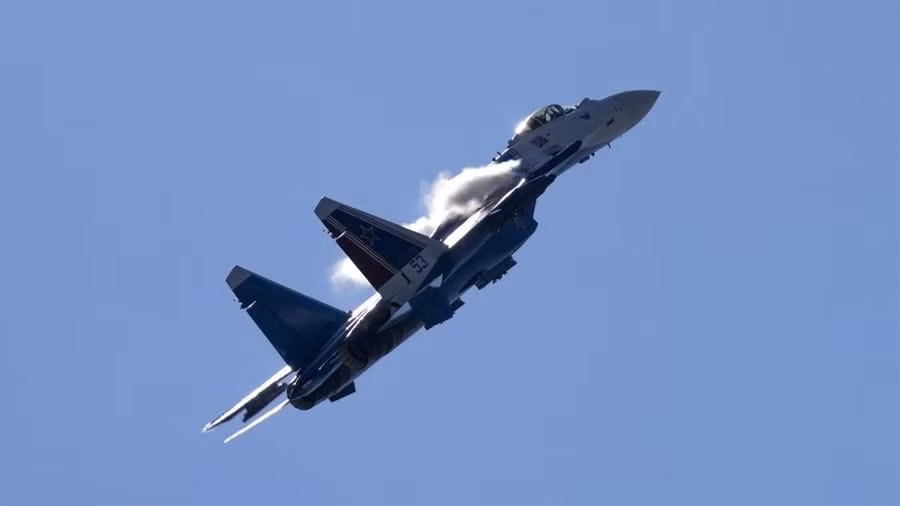 Tiêm kích F-16 lần đầu bắn hạ Su-35 trong không chiến?