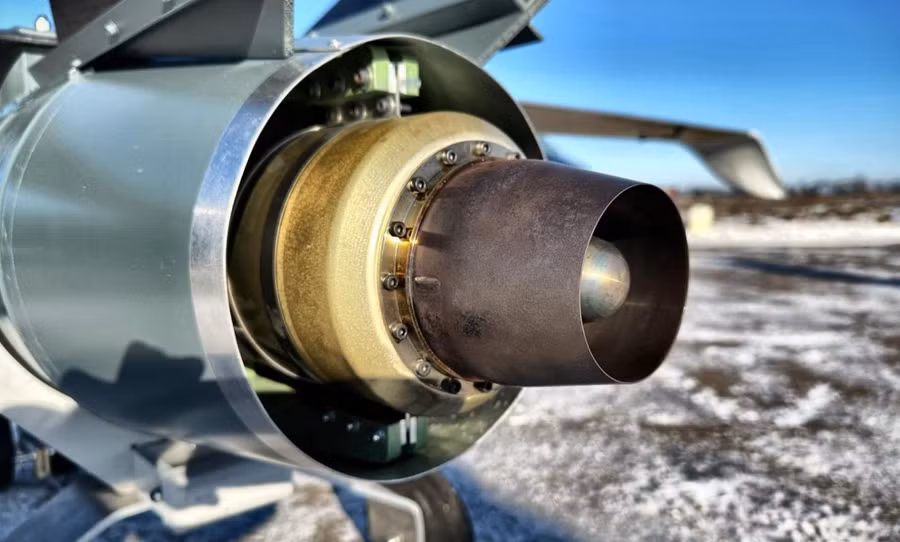 Hé lộ tên lửa lai UAV tầm xa 1.000 km