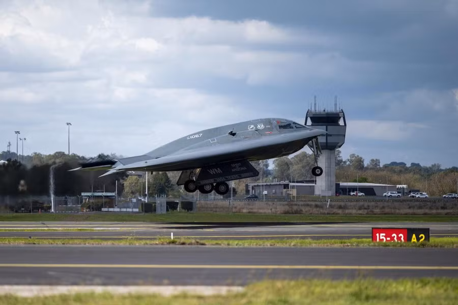 Hàng trăm tay súng Houthi thiệt mạng sau vụ ném bom chưa từng có của Mỹ