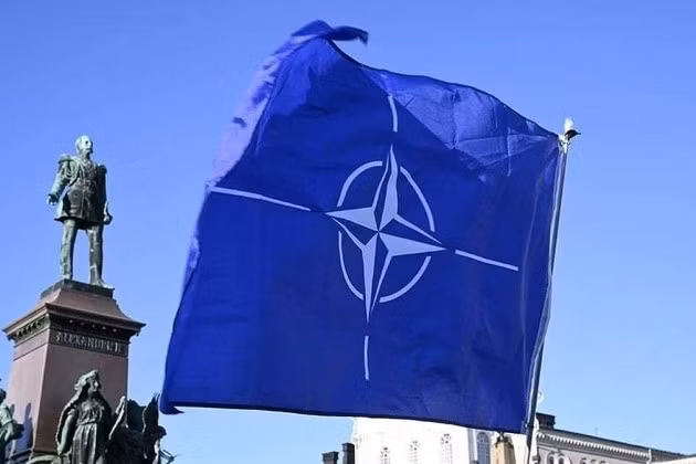 Bộ trưởng Quốc phòng Ý: NATO không còn lý do để tồn tại