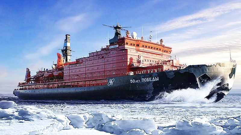 2 tàu phá băng hạt nhân không giúp được 1 tàu LNG trên Tuyến đường biển phía Bắc