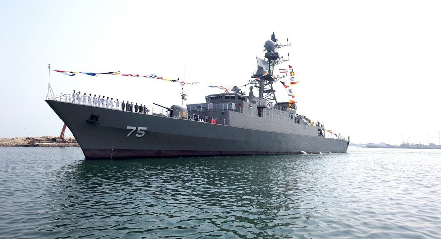 Tàu ngầm Mỹ đánh chìm tàu ​​khu trục Iran gần Sri Lanka gây thương vong lớn