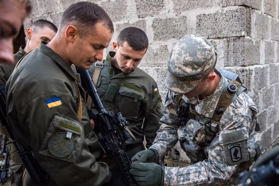 Sohu: Lính đánh thuê Mỹ ở chiến sự trông giống như búp bê giấy