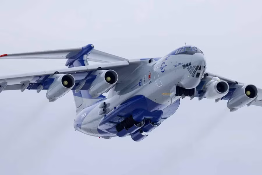 il-76ll-pd-8-2.jpg