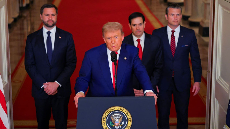 Báo Mỹ viết về 'Kế hoạch B' của Tổng thống Trump đối với Iran