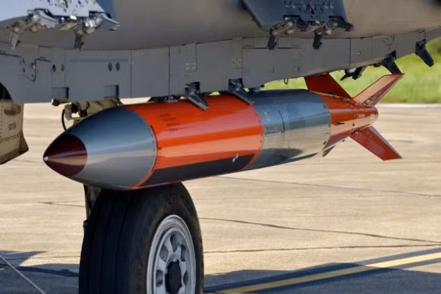 Mỹ đưa vũ khí hạt nhân trở lại Anh giữa tình hình nóng