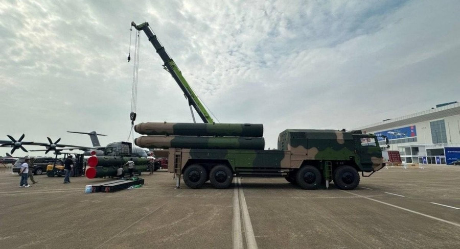 Trung Quốc ra mắt hệ thống phòng không kết hợp THAAD và S-500