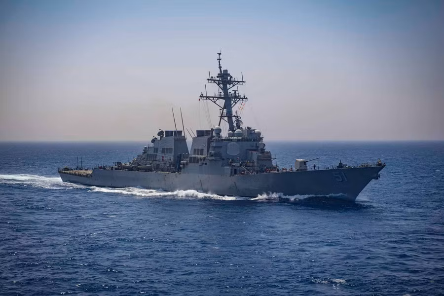 Hải quân Mỹ được lệnh tiêu diệt toàn bộ tàu rải thủy lôi của Iran ở eo biển Hormuz