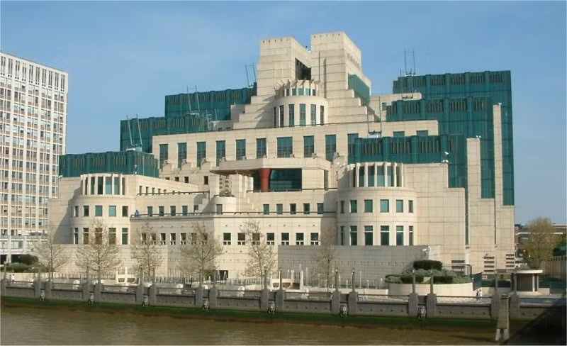 MI6 đã dành 20 năm để tìm kiếm một điệp viên Nga nhưng không thấy một người nào